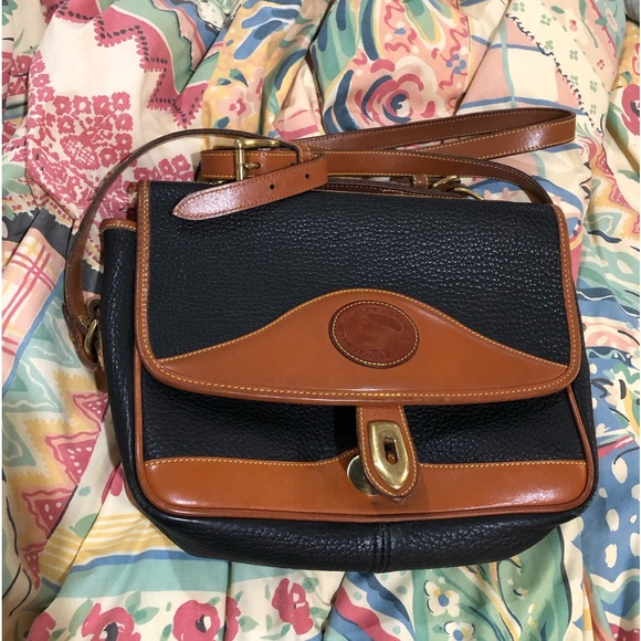 Vintage 1996 Dooney & Bourke ShoulderBag - Picture 1 of 12